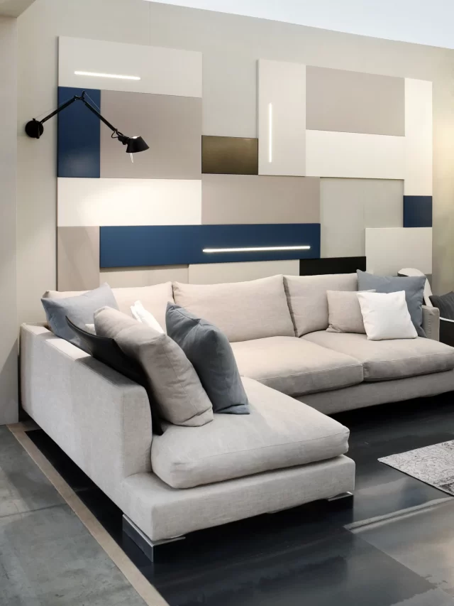 living-room-interior-neutral-decor-with-sofa